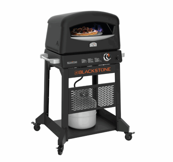 Blackstone® 16" Propane Pizza Oven And Mobile Stand